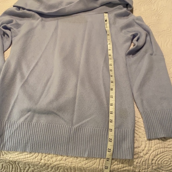 Nice blue Melani cowl neck cashmere sweater, L NWT - Picture 4 of 6